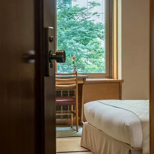 Hotel Hilltop, Tokyo